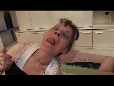 ❤️ Twee oma's en een opa hebben een triootje ☑ Super porn at us ❤