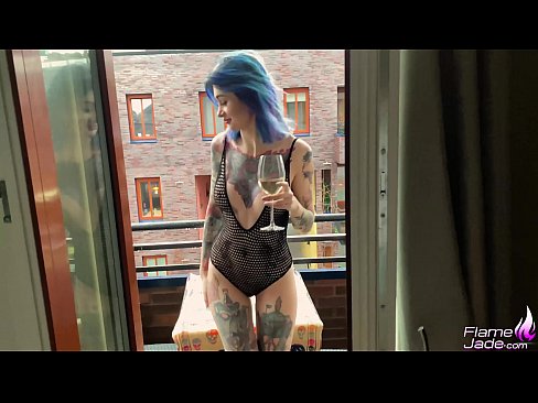 ❤️ Enorm meisje zuigt met een slok en neukt hartstochtelijk onder de open hemel ☑ Super porn at us ❤